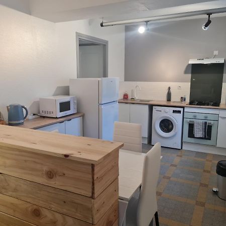 Appartement T2 Centre Coutouvre Extérieur photo