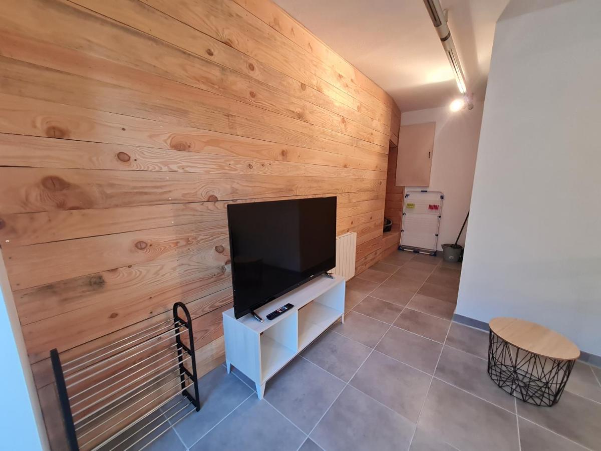 Appartement T2 Centre Coutouvre Extérieur photo