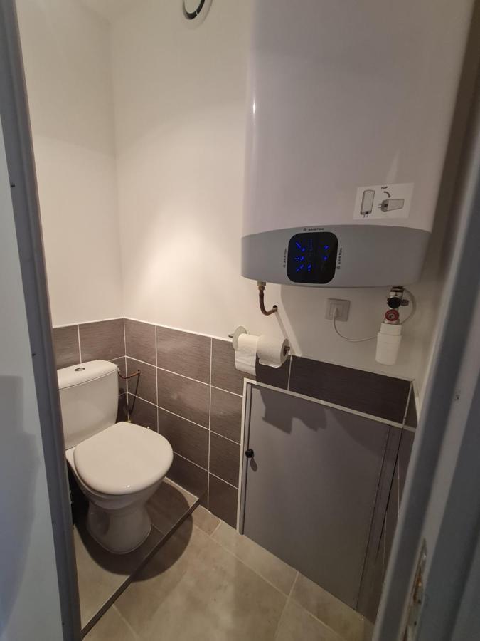 Appartement T2 Centre Coutouvre Extérieur photo
